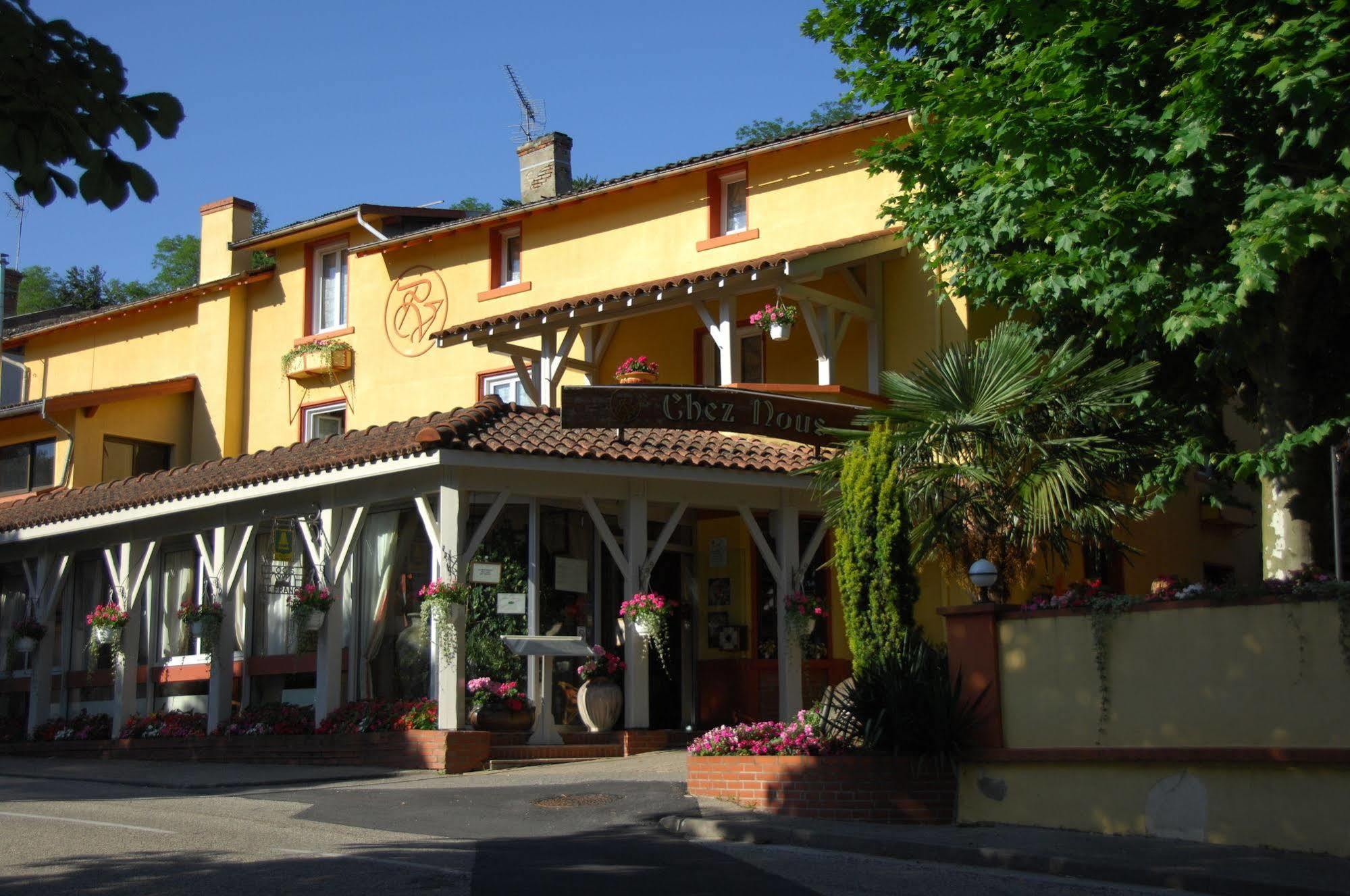 Hôtel Chez Nous Sainte-Croix  Extérieur photo